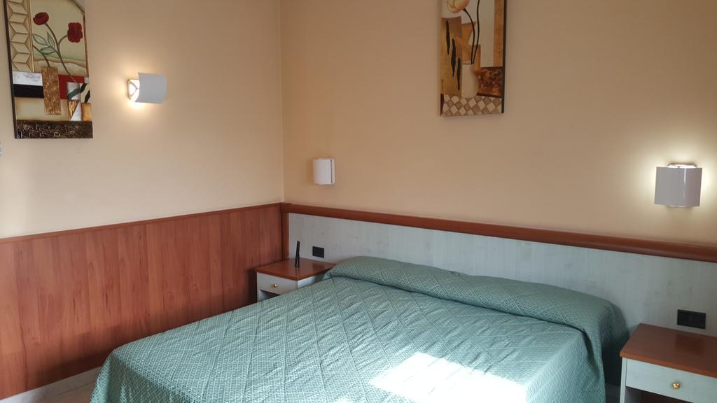 Hotel Laurence Rom Eksteriør billede